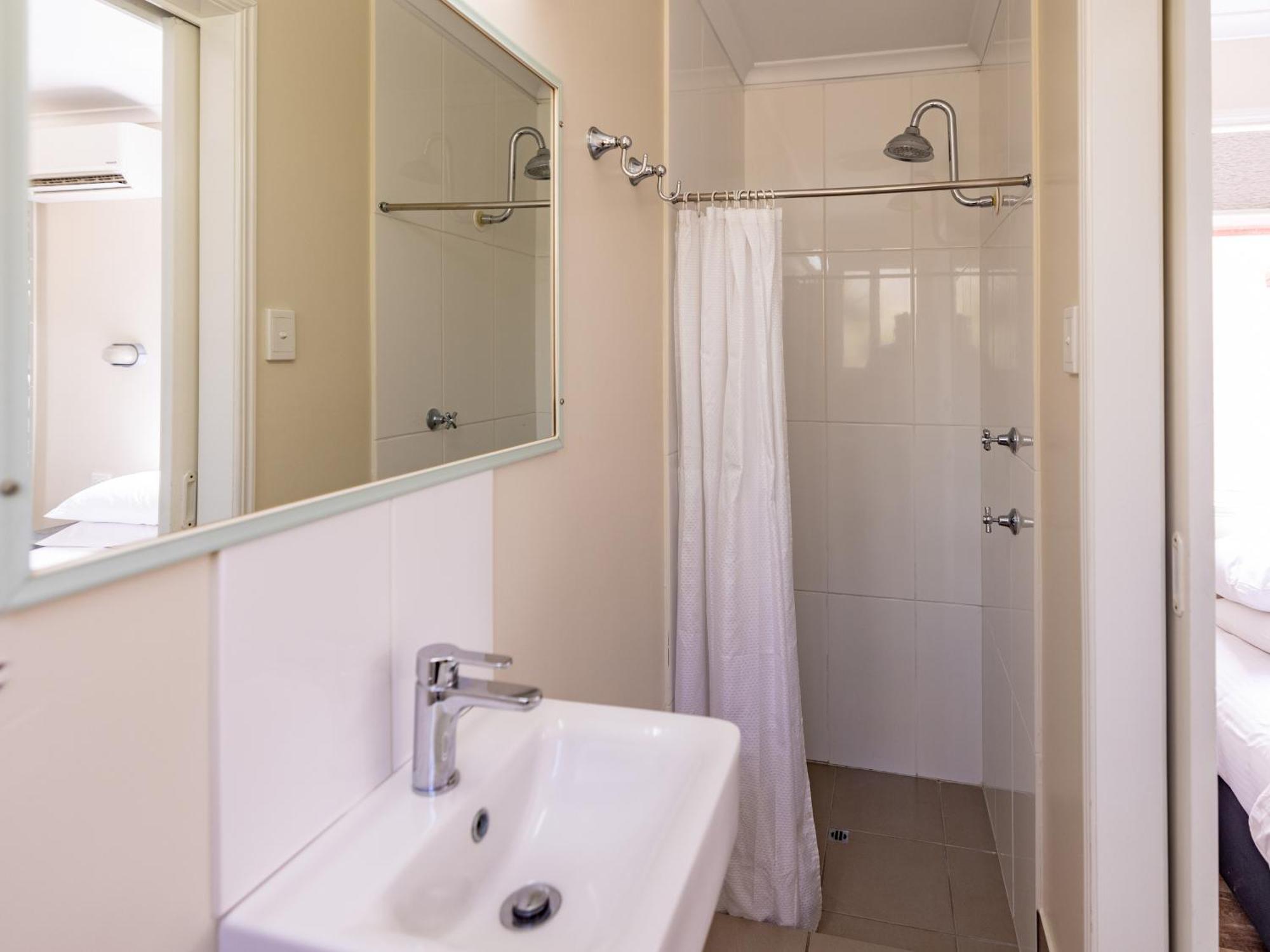 Nrma Capricorn Yeppoon Holiday Park Kinka Oda fotoğraf